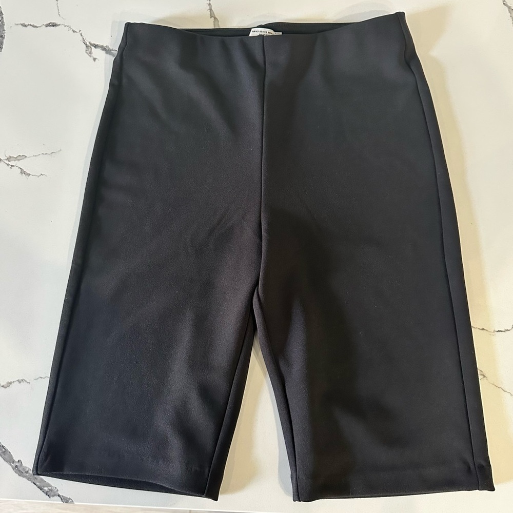 Women’s Zara black Bermuda bike polyester high waisted semi dress shorts size XS